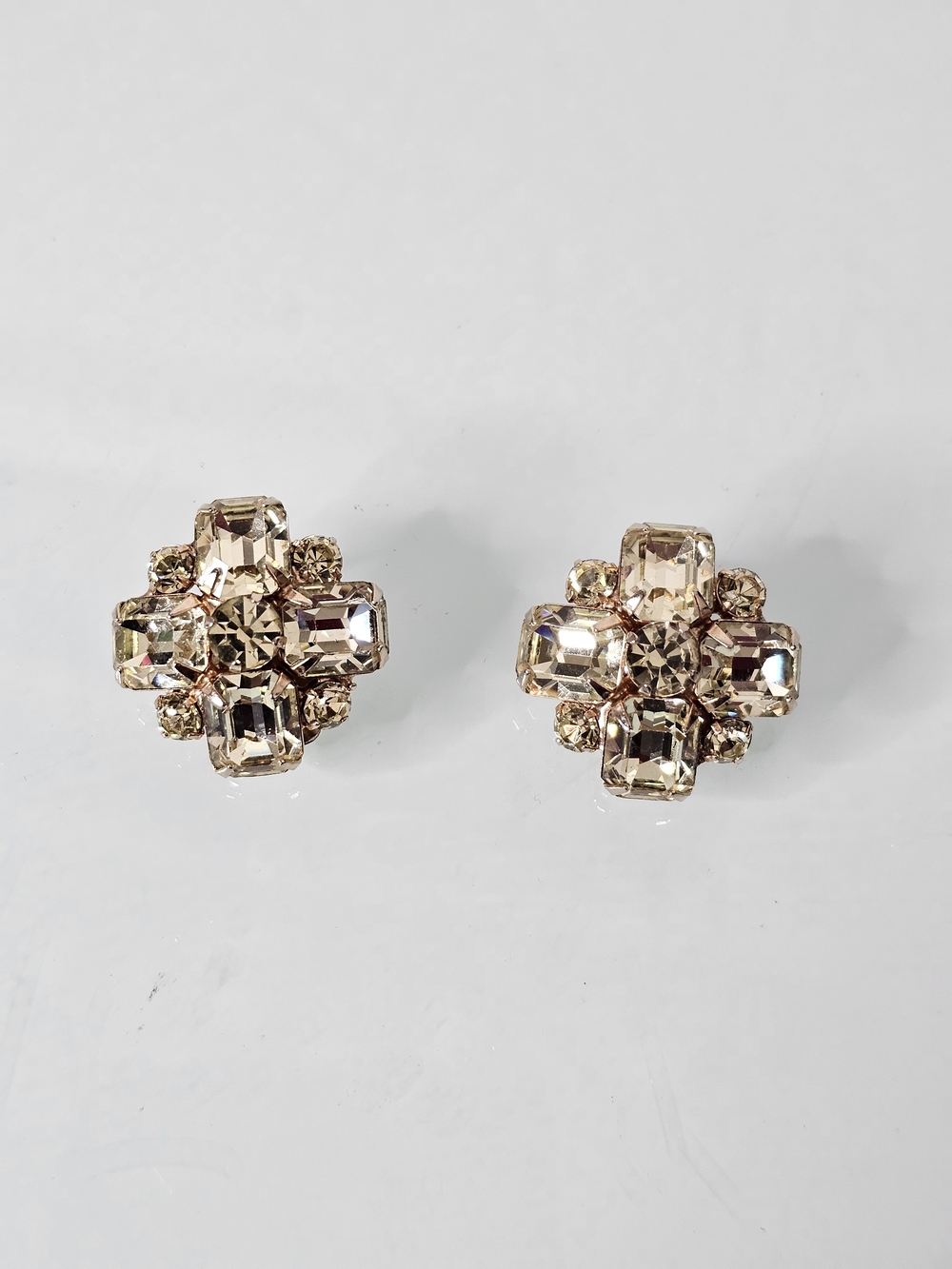 Vintage Sunburst Albert Weiss Rhinestone Clip-on Earrings 50s/60s